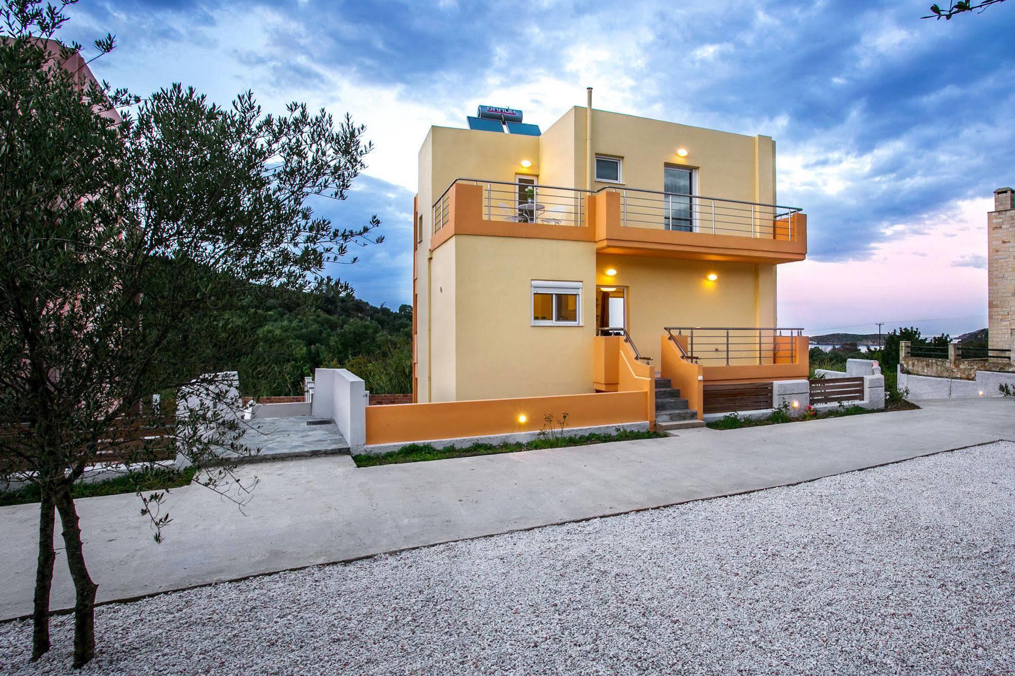 Cyan Icons Villas Tsivaras ภายนอก รูปภาพ