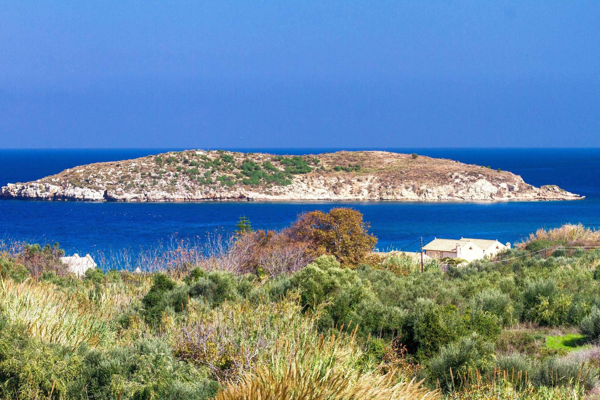 Cyan Icons Villas Tsivaras ภายนอก รูปภาพ