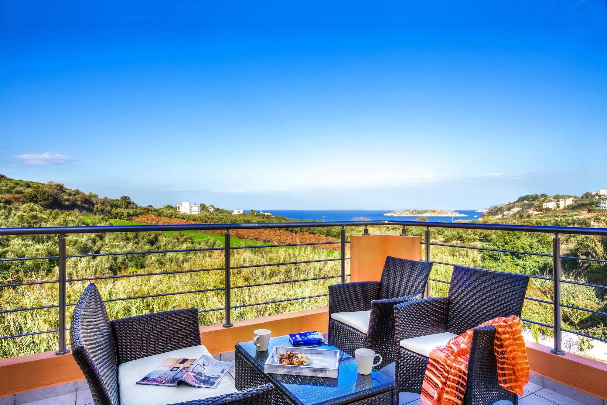 Cyan Icons Villas Tsivaras ภายนอก รูปภาพ