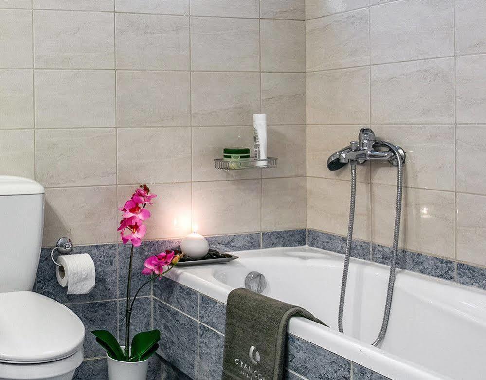 Cyan Icons Villas Tsivaras ภายนอก รูปภาพ