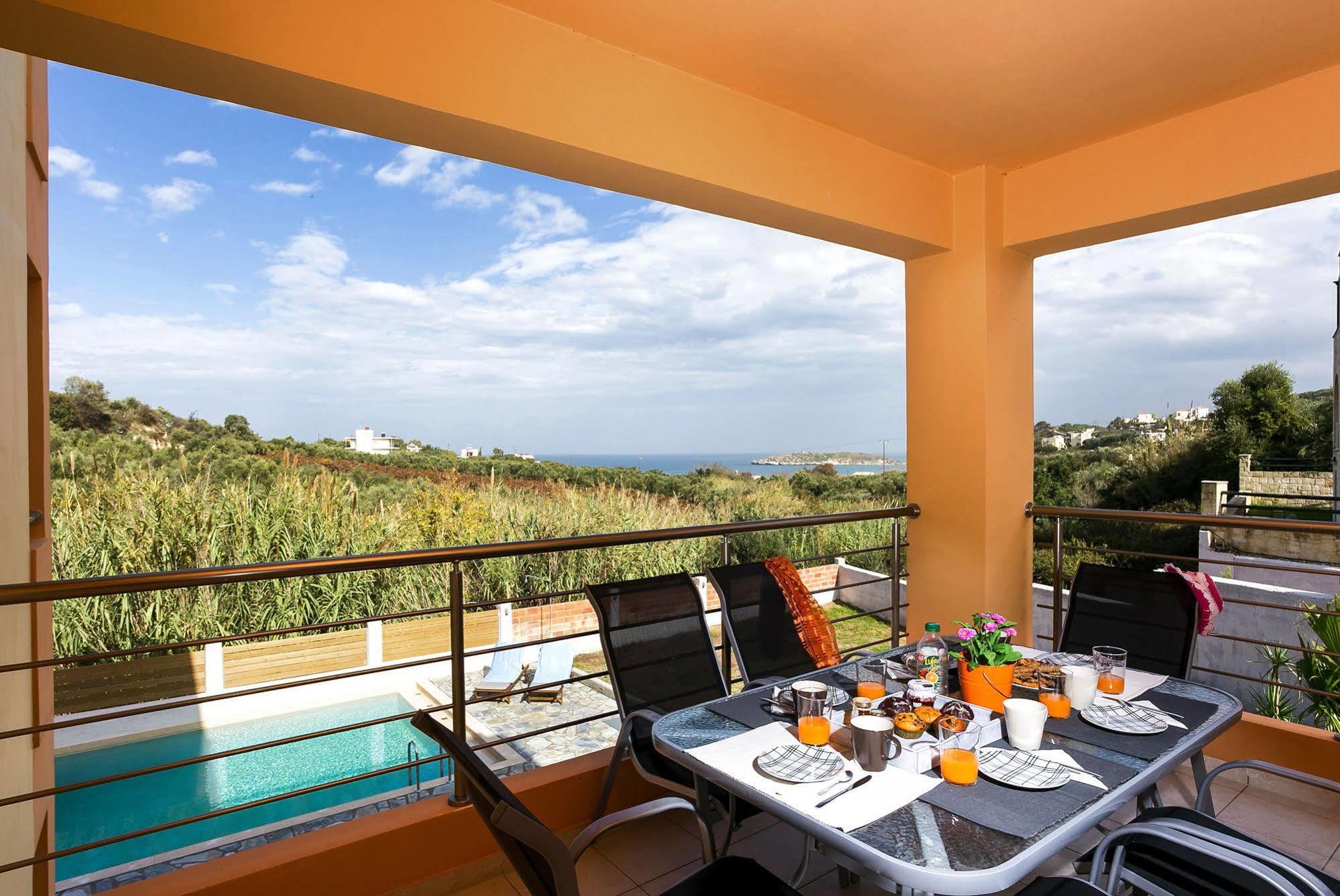 Cyan Icons Villas Tsivaras ภายนอก รูปภาพ