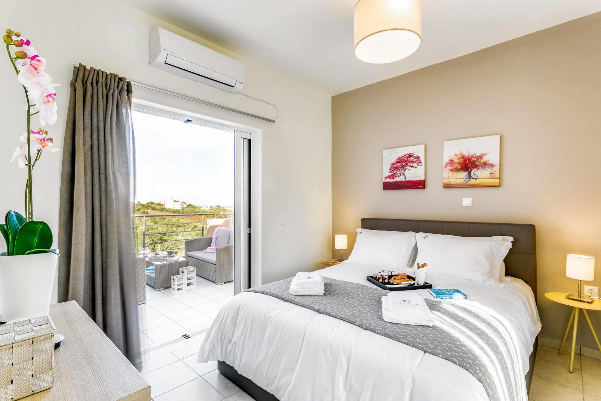 Cyan Icons Villas Tsivaras ภายนอก รูปภาพ