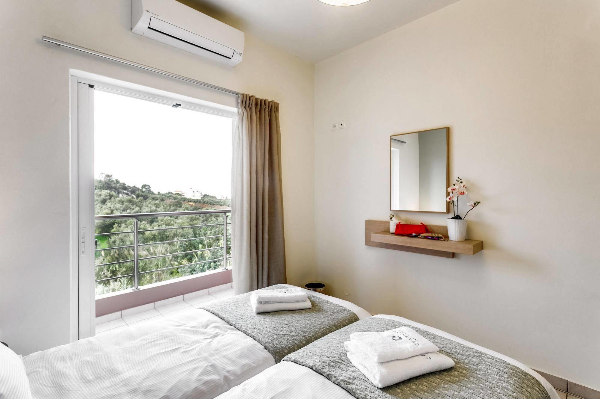 Cyan Icons Villas Tsivaras ภายนอก รูปภาพ